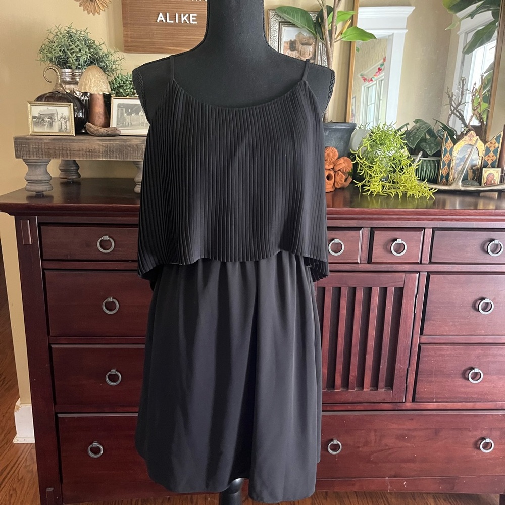 Mossimo Supply Co. Black Pleated Mini Dress Sz Small